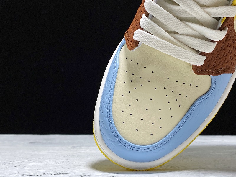 Air Jordan 1 Mid Fearless AJ1